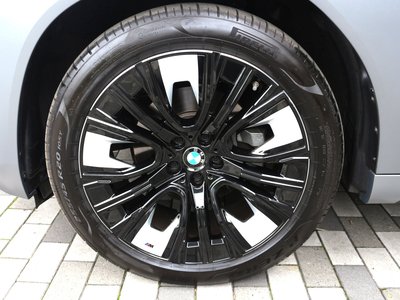 2025 BMW X3 — миниатюра 16