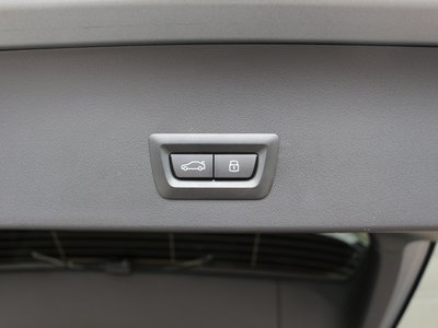 2025 BMW X3 — миниатюра 23
