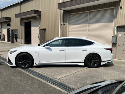 صورة 7 لـ 2017 Lexus LS