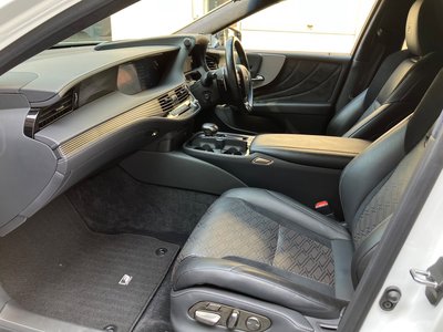 صورة مصغرة 27 لـ 2017 Lexus LS