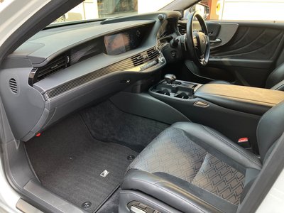 صورة مصغرة 30 لـ 2017 Lexus LS