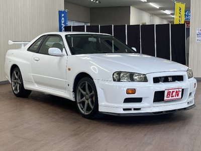 1999 Nissan SKYLINE GT-R 照片 2
