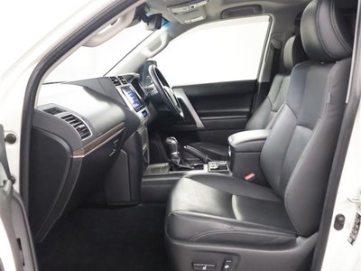 2023 Toyota LAND CRUISER PRADO — миниатюра 28