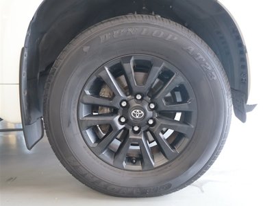 2023 Toyota LAND CRUISER PRADO — миниатюра 36