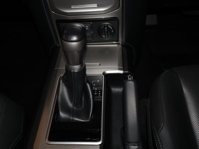 2023 Toyota LAND CRUISER PRADO — миниатюра 13