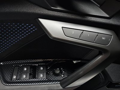 صورة مصغرة 29 لـ 2025 AUDI RS3
