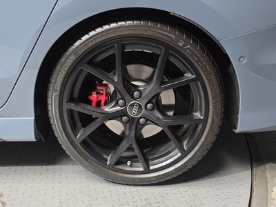 2025 AUDI RS3 photo 8