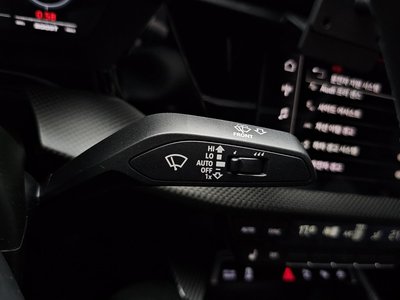 صورة مصغرة 25 لـ 2025 AUDI RS3