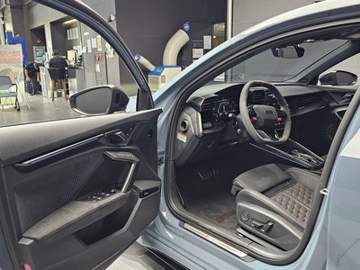 صورة مصغرة 13 لـ 2025 AUDI RS3
