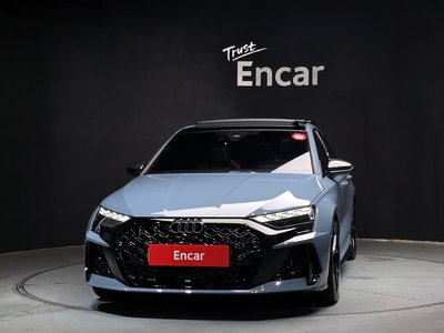2025 AUDI RS3 photo 2