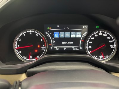 TOYOTA LAND CRUISER 300 - 9