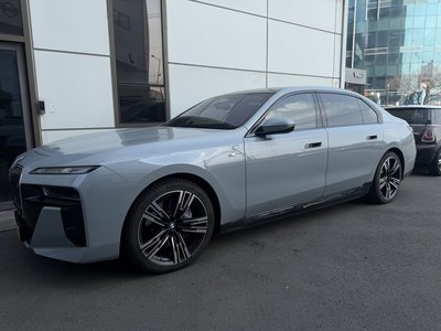 BMW I7 - 6