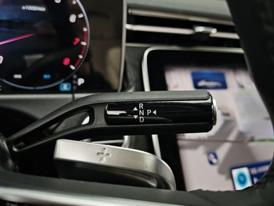 MERCEDES-BENZ E-CLASS - 9