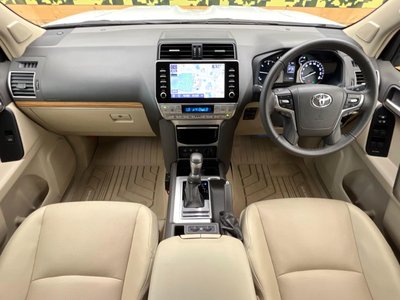 2023 Toyota LAND CRUISER PRADO — фото 2