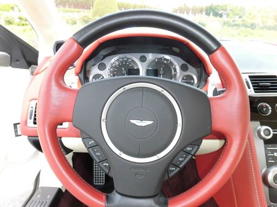 2009 Aston Martin DB9 — фото 35
