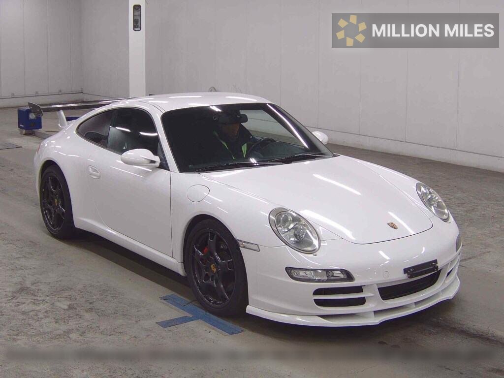 PORSCHE 911 - View 1