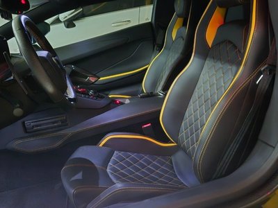 LAMBORGHINI AVENTADOR - 7