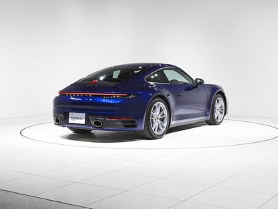 PORSCHE 911 - 6