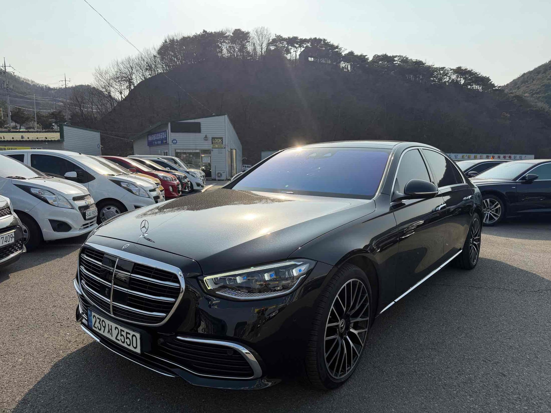 MERCEDES-BENZ S-CLASS - View 1