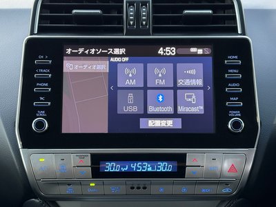 TOYOTA LAND CRUISER PRADO - 8