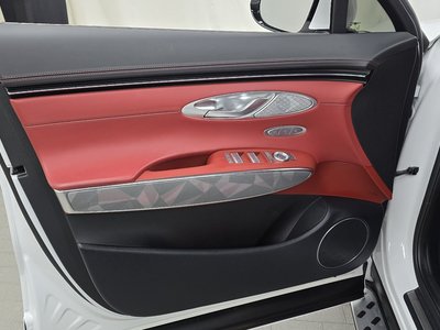 2023 Genesis GV70 thumbnail 14