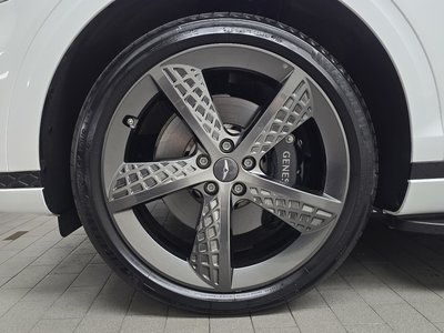 صورة 6 لـ 2023 Genesis GV70