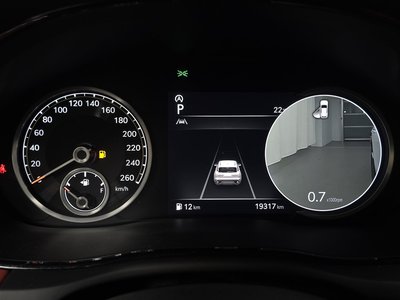 2023 Genesis GV70 thumbnail 11