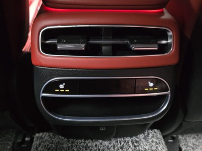 2023 Genesis GV70 thumbnail 31
