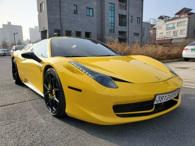 FERRARI 458 - 1