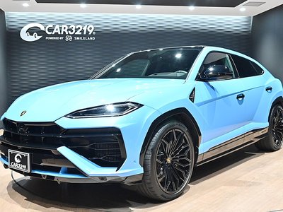 LAMBORGHINI URUS - 1