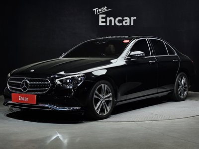 MERCEDES-BENZ E-CLASS - 1