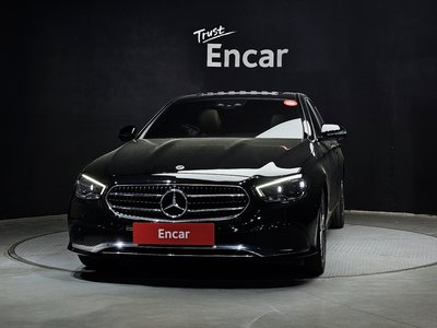 MERCEDES-BENZ E-CLASS - 2