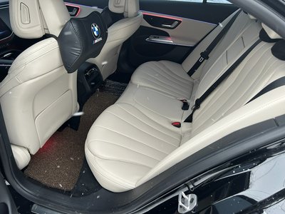MERCEDES-BENZ E-CLASS - 10