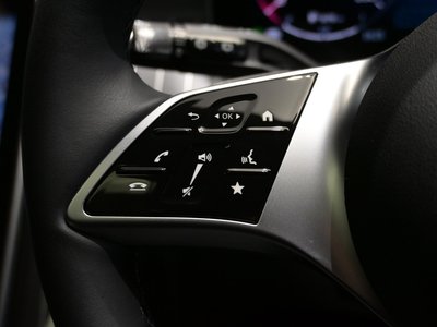 2025 Mercedes-BENZ C-CLASS — миниатюра 22
