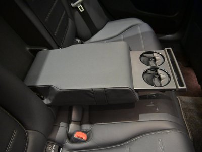 2025 Mercedes-BENZ C-CLASS — миниатюра 66
