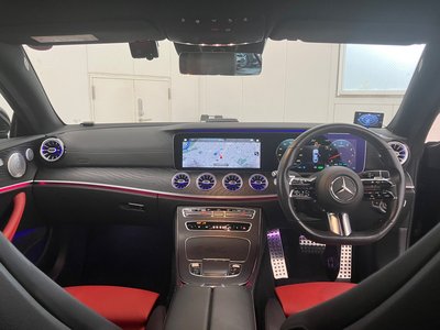 MERCEDES-BENZ E-CLASS - 8