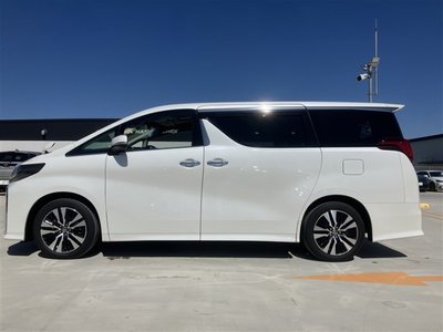 TOYOTA ALPHARD - 3