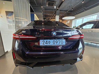 2025 BMW I5 照片 3