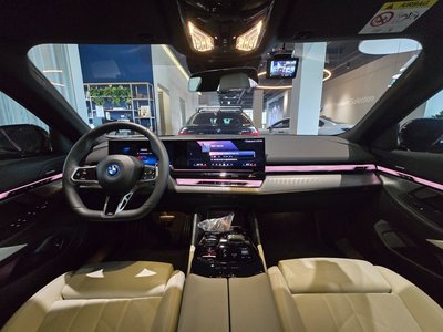 2025 BMW I5 照片 4