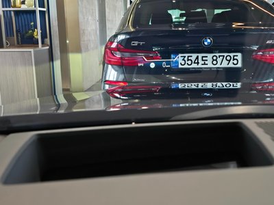 2025 BMW I5 缩略图 15