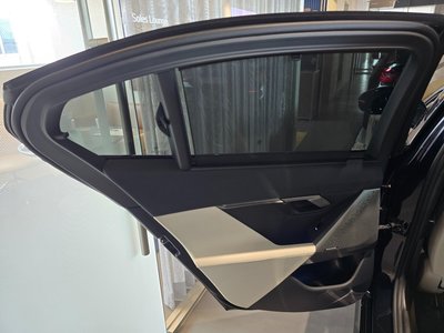 2025 BMW I5 缩略图 19