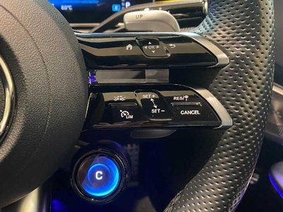 2023 Mercedes-BENZ C SD AMG 缩略图 32