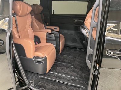 صورة مصغرة 29 لـ 2023 Toyota VELLFIRE