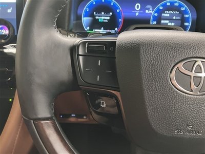 صورة مصغرة 16 لـ 2023 Toyota VELLFIRE
