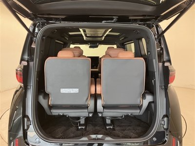 صورة مصغرة 33 لـ 2023 Toyota VELLFIRE