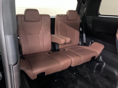 صورة مصغرة 30 لـ 2023 Toyota VELLFIRE