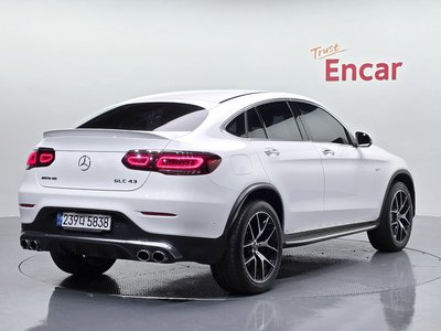 MERCEDES-BENZ GLC - 3