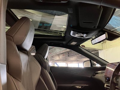 2023 Lexus RX — миниатюра 30