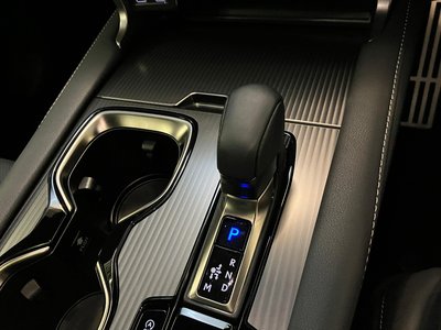 2023 Lexus RX — миниатюра 25