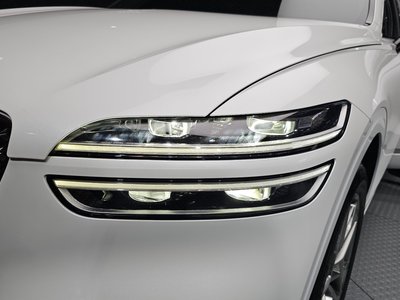 2023 Genesis GV70 photo 9